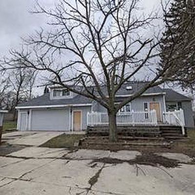 3927 S 41 St St, Milwaukee, WI 53221