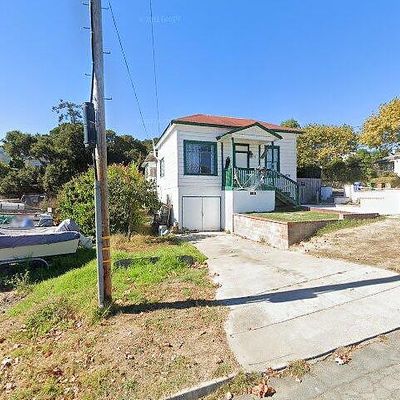 399 Laine St, Monterey, CA 93940