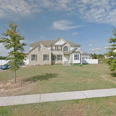 4 Miko Dr, Monroe Township, NJ 08831