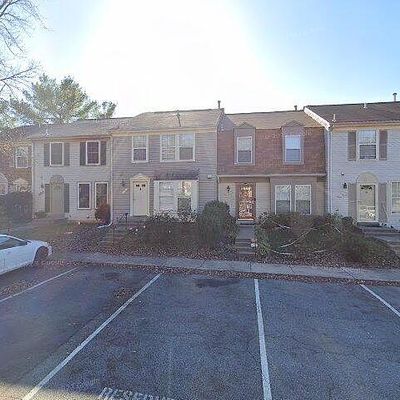 5 Mirrasou Ln, Gaithersburg, MD 20878