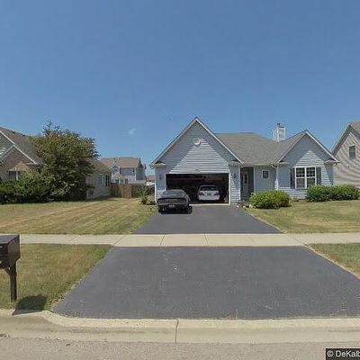 523 S Inverness St, Maple Park, IL 60151