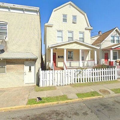 546 Harrington St, Perth Amboy, NJ 08861