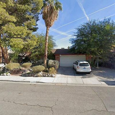 4650 Kristen Ln, Las Vegas, NV 89121