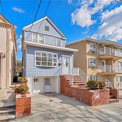 637 88 Th St, Brooklyn, NY 11228