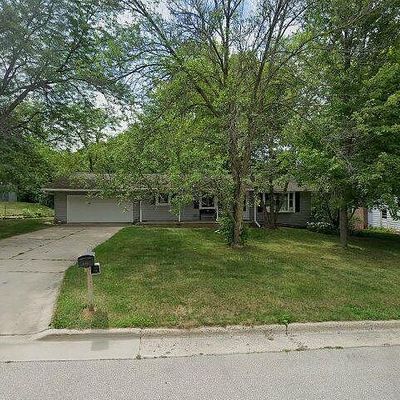 639 Mount Mary Dr, Green Bay, WI 54311