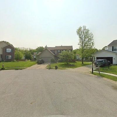 6421 Northbend Ct, Avon, IN 46123