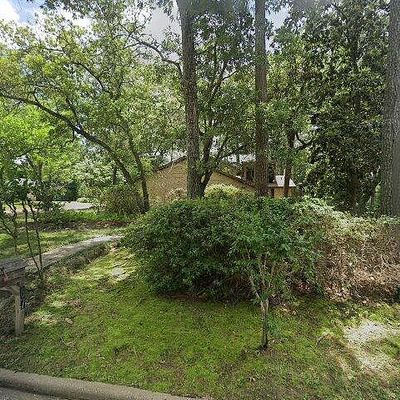 67 Wood Hollow Dr, Conroe, TX 77304