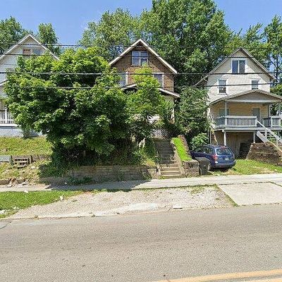 682 Brown St, Akron, OH 44311