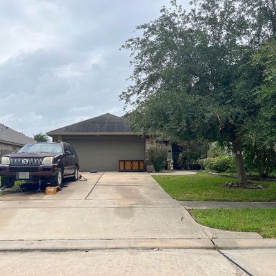 6834 Pear Point Ln, Richmond, TX 77469