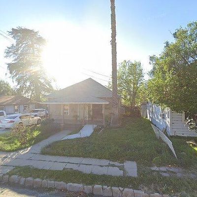 6932 Cole Ave, Highland, CA 92346