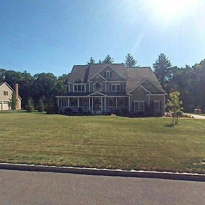 7 Fairbanks Ln, North Reading, MA 01864