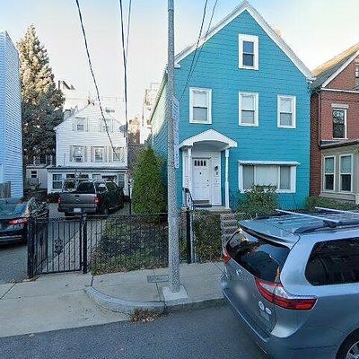 7 Russell St, Charlestown, MA 02129
