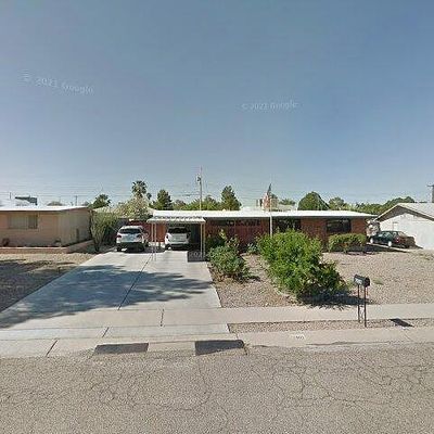 7002 E Calle Osito, Tucson, AZ 85710