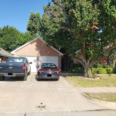 7025 Warm Springs Trl, Fort Worth, TX 76137