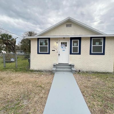 569 Loomis Ave, Daytona Beach, FL 32114