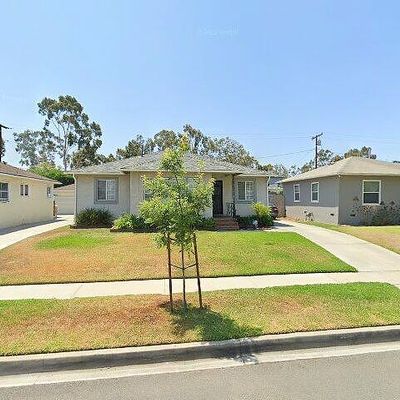 5818 Silva St, Lakewood, CA 90713