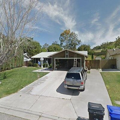 5840 Quiroz Dr, Jurupa Valley, CA 92509