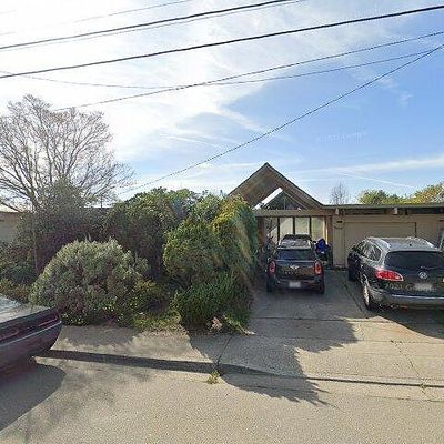 5874 Highwood Rd, Castro Valley, CA 94552