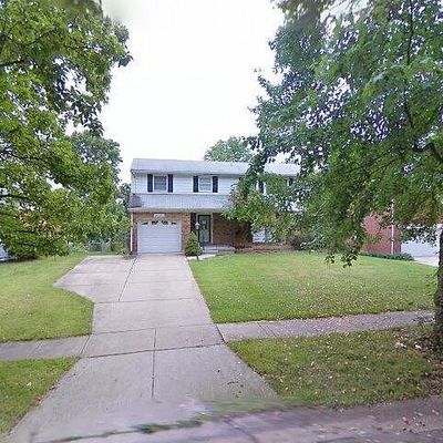 61 Handel Ln, Cincinnati, OH 45218