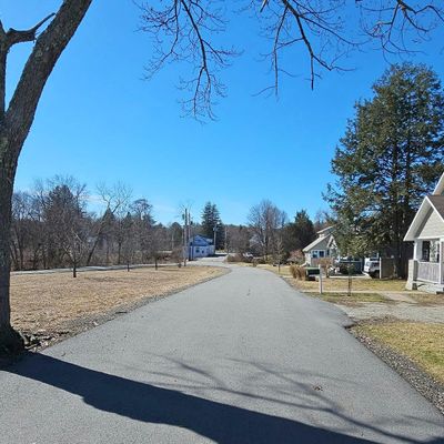 8 Davis Park, Plaistow, NH 03865