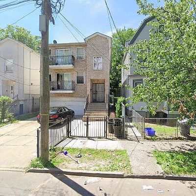 803 805 S 14 Th St, Newark, NJ 07108