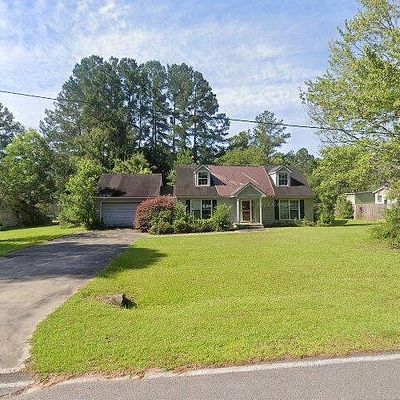 804 Schley St E, Douglas, GA 31533