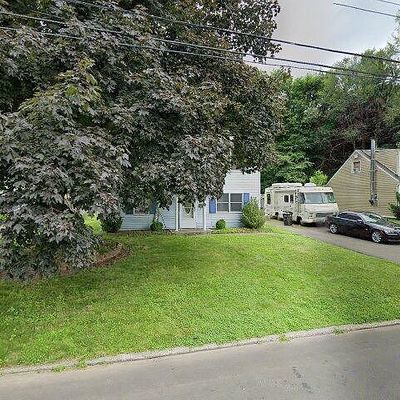 81 Melrose Dr, New Haven, CT 06513