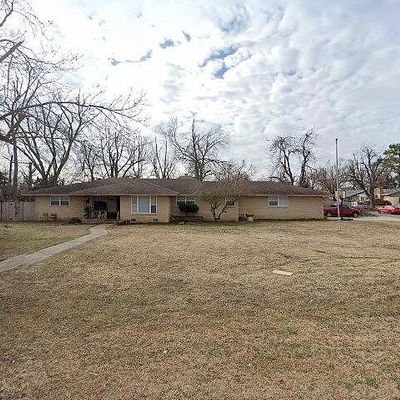 8116 Nw 33 Rd St, Bethany, OK 73008