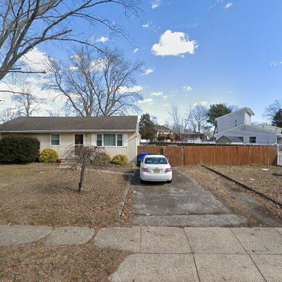 851 Egret Dr, Toms River, NJ 08753