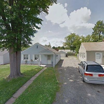 86 Florence Ave, Aston, PA 19014