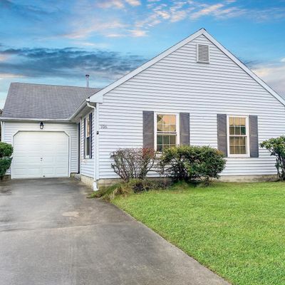 706 Saint Croix Dr, Williamstown, NJ 08094