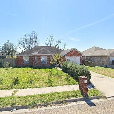 707 Hummingbird Ave, Pharr, TX 78577