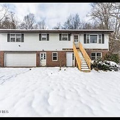 7145 W Dead Creek Rd, Baldwinsville, NY 13027