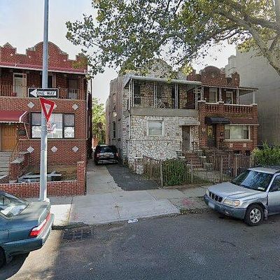 715 Howard Ave, Brooklyn, NY 11212