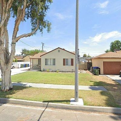 7526 Duchess Dr, Whittier, CA 90606