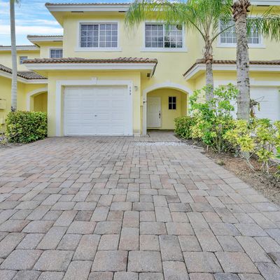 753 Imperial Lake Rd, West Palm Beach, FL 33413