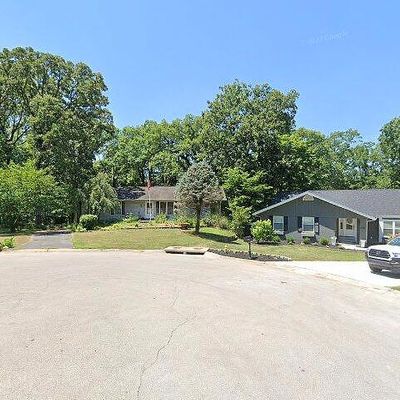 9 Nantua Ct, Lake Saint Louis, MO 63367