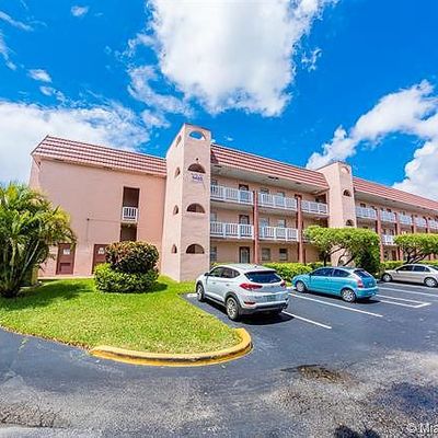 9400 Sunrise Lakes Blvd #212, Sunrise, FL 33322