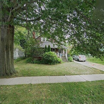 943 Worden Rd, Wickliffe, OH 44092