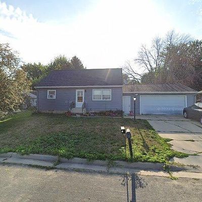 1204 N Mantorville Ave, Kasson, MN 55944