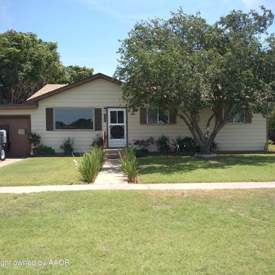 102 Abilene Rd, Fritch, TX 79036