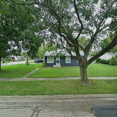 105 Terry Ct, Woodstock, IL 60098