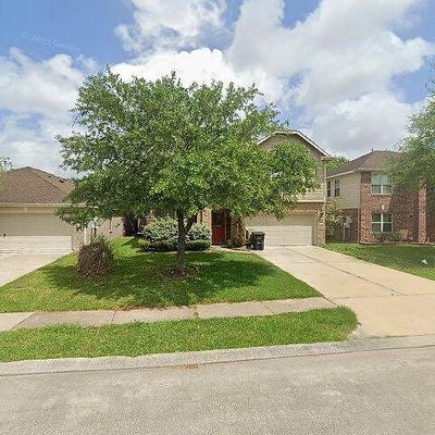 106 Easton Glen Ln, Dickinson, TX 77539