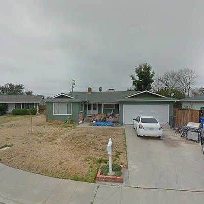 143 S Byron Dr, Lemoore, CA 93245