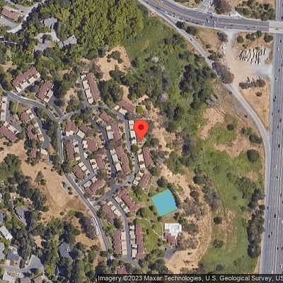 17 Thoreau Cir, Mill Valley, CA 94941