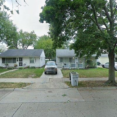 1722 E Harry Ave, Hazel Park, MI 48030