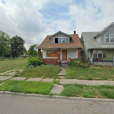 19141 Hoyt St, Detroit, MI 48205