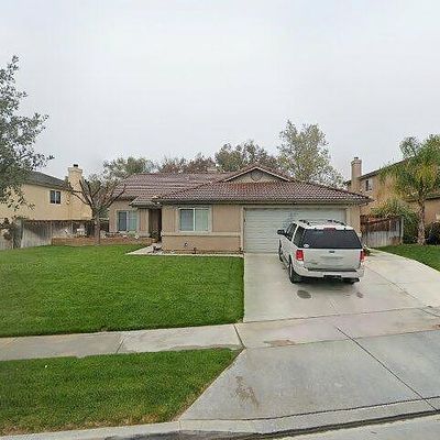 1585 Lakeview St, Beaumont, CA 92223