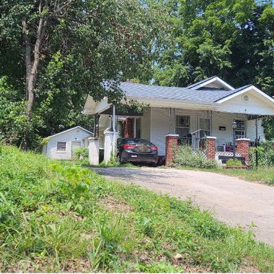 2823 N Grant Ave, Springfield, MO 65803