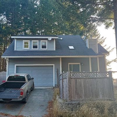 34 Pine Ct, Whitethorn, CA 95589